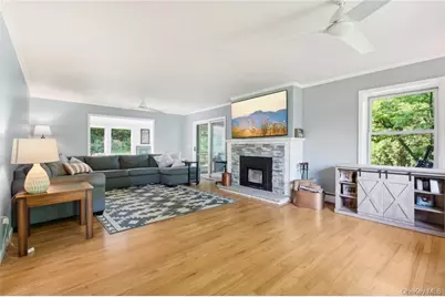 8 Oak Tree Drive, Cornwall, NY 12518 - Photo 8