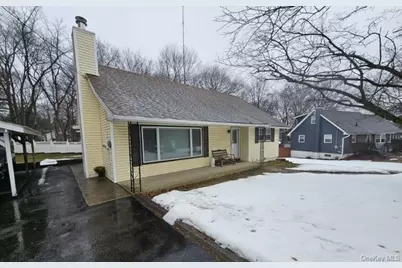 15 Scotchtown Place, Middletown, NY 10941 - Photo 1