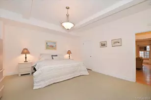 160 Middle Neck Rd, Great Neck, NY 11021 - Photo 26