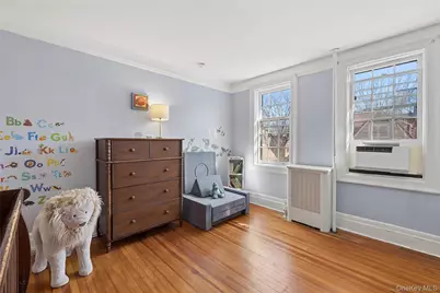 46 Slocum Crescent, Forest Hills, NY 11375 - Photo 8