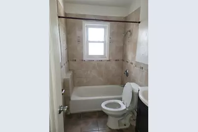 102-34 Van Wyck Expressway S, Richmond Hill, NY 11419 - Photo 2