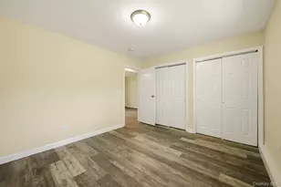 7 Rutland Rd, Mastic, NY 11950 - Photo 22