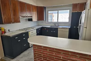 65 Belmont Ave, Yonkers, NY 10704 - Photo 4