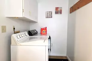 90 West Market, Red Hook, NY 12571 - Photo 18