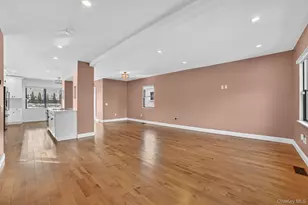 61 Storey Ln, Yonkers, NY 10710 - Photo 4