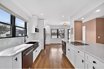 61 Storey Lane, Yonkers, NY 10710 - Photo 12