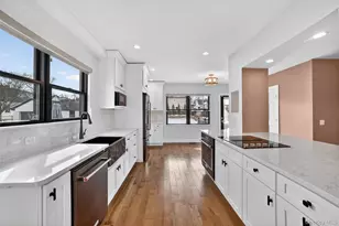 61 Storey Ln, Yonkers, NY 10710 - Photo 12