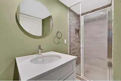 61 Storey Lane, Yonkers, NY 10710 - Photo 30