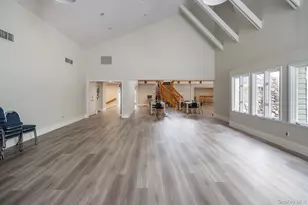 6 Doe Path, Coram, NY 11727 - Photo 32