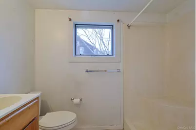 107 County Route 22, Johnson, NY 10933 - Photo 24