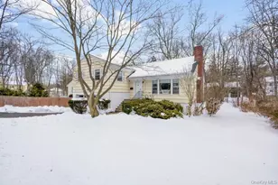 1015 Mamaroneck Ave, White Plains, NY 10605 - Photo 2