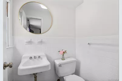 1015 Mamaroneck Avenue, White Plains, NY 10605 - Photo 16