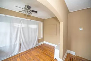 17 Hope St, Hempstead, NY 11550 - Photo 4