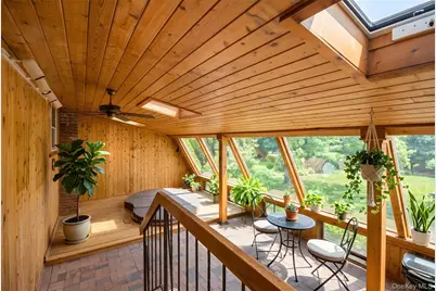 318 Jamaica Avenue, Medford, NY 11763 - Photo 8