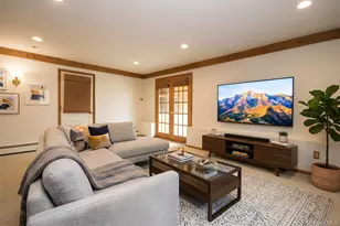 318 Jamaica Ave, Medford, NY 11763 - Photo 18