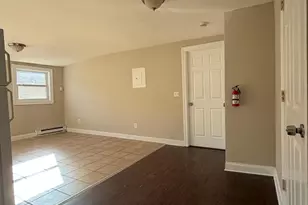 13 Hammersley Ave, Poughkeepsie, NY 12601 - Photo 4