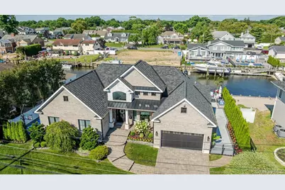 10 Skylark Road, Massapequa Park, NY 11762 - Photo 34