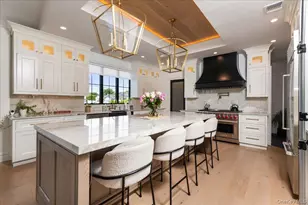 10 Skylark Rd, Massapequa Park, NY 11762 - Photo 10