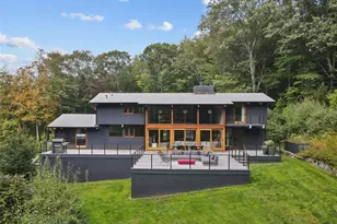 21 Black Spring Rd, Pound Ridge, NY 10576 - Photo 2