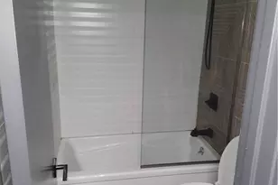 1130 39th St, Brooklyn, NY 11218 - Photo 6