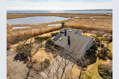 282 Belvedere Drive, Oakdale, NY 11769 - Photo 36