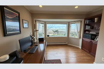 282 Belvedere Drive, Oakdale, NY 11769 - Photo 34