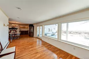 282 Belvedere Dr, Oakdale, NY 11769 - Photo 14