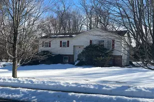 35 Fessler Dr, Spring Valley, NY 10977 - Photo 4