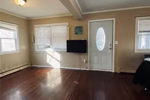 46 Leonard St, Smithtown, NY 11787 - Photo 4