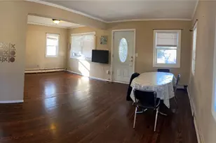 46 Leonard St, Smithtown, NY 11787 - Photo 22