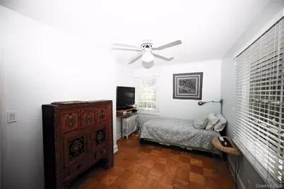 9 Ramsey Road, Great Neck, NY 11023 - Photo 10