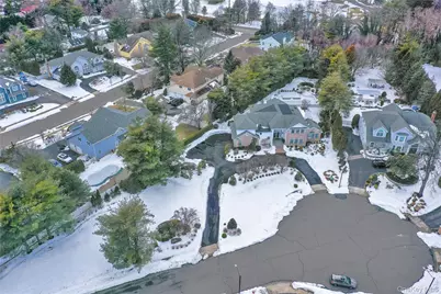 15 Pironi Court, Woodbury, NY 11797 - Photo 48