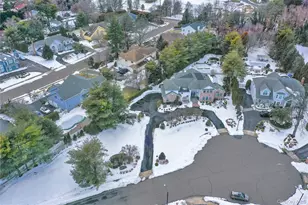 15 Pironi Ct, Woodbury, NY 11797 - Photo 48