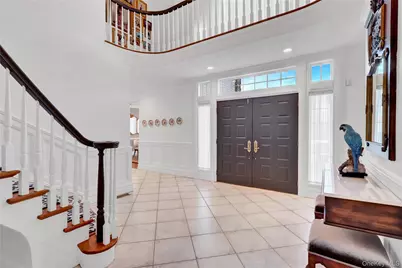 15 Pironi Court, Woodbury, NY 11797 - Photo 6