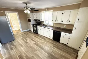 14 Lake St, Highland Falls, NY 10928 - Photo 2