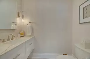 165 Marine Pl, Greenport, NY 11944 - Photo 12