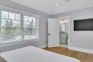 165 Marine Pl, Greenport, NY 11944 - Photo 18