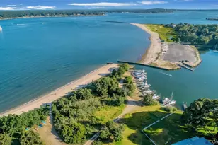 165 Marine Pl, Greenport, NY 11944 - Photo 34