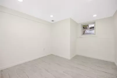 6212 60th Drive, Maspeth, NY 11378 - Photo 18