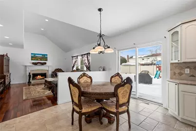 5 Pine Street, Plainview, NY 11803 - Photo 14