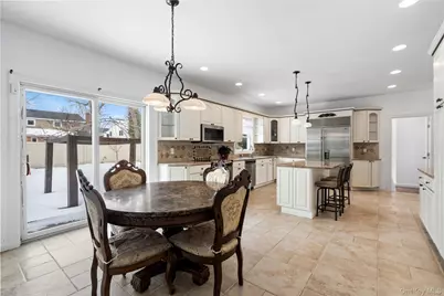 5 Pine Street, Plainview, NY 11803 - Photo 10