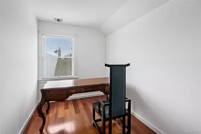 5 Pine Street, Plainview, NY 11803 - Photo 26