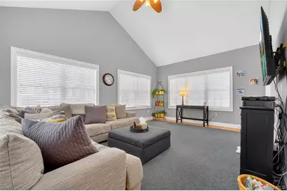 31 Dew Drop Lane, Hopewell Junction, NY 12533 - Photo 16