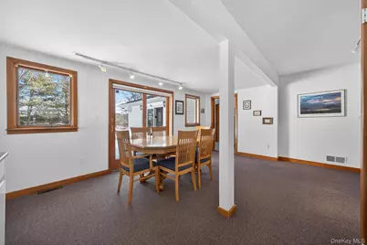 2 Thomas Jefferson Place, Middletown, NY 10940 - Photo 14