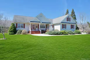 3045 Rocky Point Rd, East Marion, NY 11939 - Photo 14