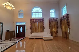 35-62 168th St, Flushing, NY 11358 - Photo 4