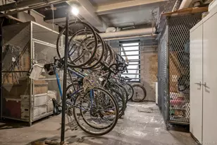 18 W 70th St, New York, NY 10023 - Photo 20