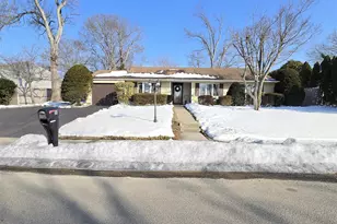 59 Holiday Park Dr, Centereach, NY 11720 - Photo 2