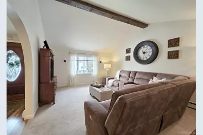 59 Holiday Park Drive, Centereach, NY 11720 - Photo 4