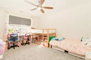 266 Lake Point Circle, Middle Island, NY 11953 - Photo 14